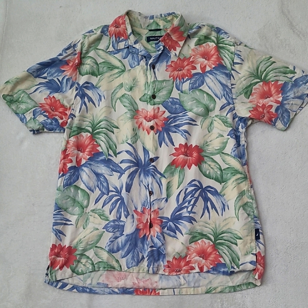 Nautica Pure Silk Hawaiian Shirt Mens M Floral Tropical Print Island Camp Resort